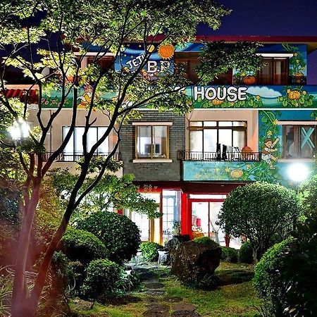 Jeju B.P. Guesthouse Exteriér fotografie
